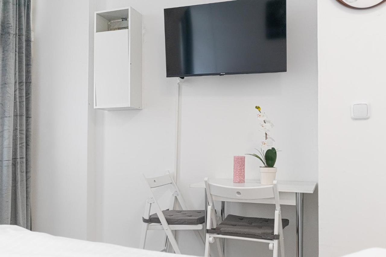 Cozy Room @ Hauptbahnhof - Well Situated & Central Wien Eksteriør billede